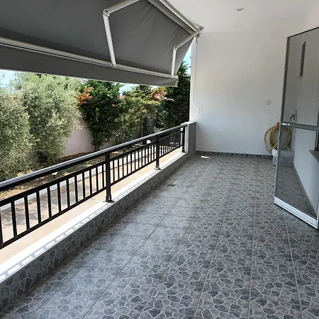 度假居 In Olive Grove 基拉奇尼